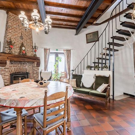 Stunning Holiday Home In Oombergen With Terrace And Garden Zottegem Buitenkant foto