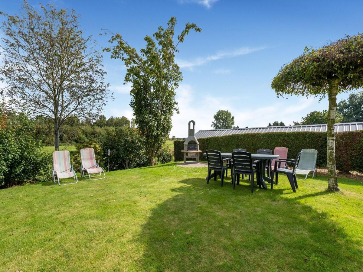 Stunning Holiday Home In Oombergen With Terrace And Garden Zottegem Buitenkant foto